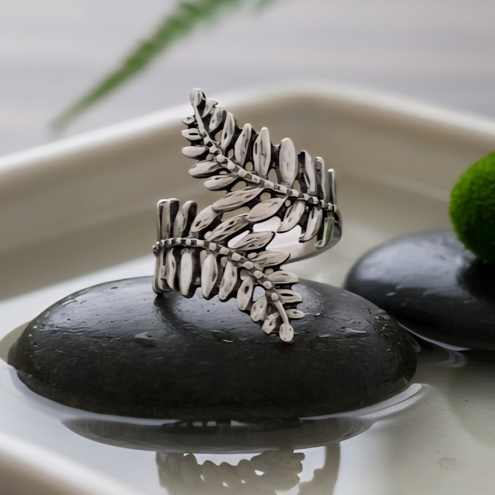 Boho Chic Style Adjustable Olive Leaf Ring Antique Silver Finish Fits Sizes 6-9